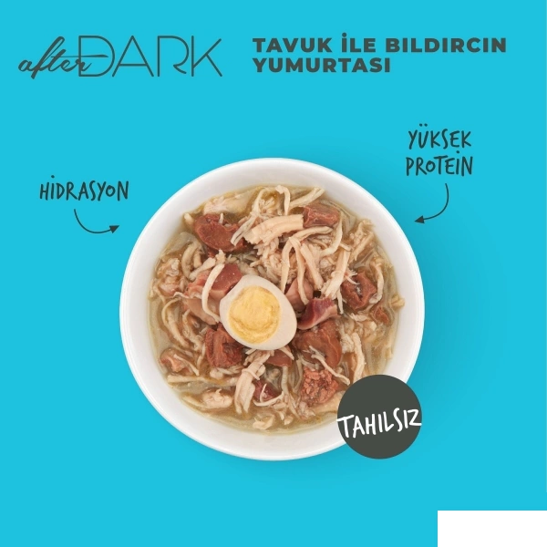Schesir After Dark Sos İçinde Tavuk ve Bıldırcın Yumurtalı Tahılsız Yetişkin Kedi Konservesi 80gr
